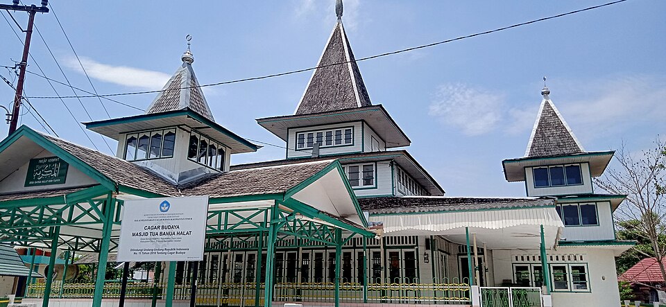 Masjid Keramat Banua Halat, Tapin, Kalimantan Selatan, Indonesia.
