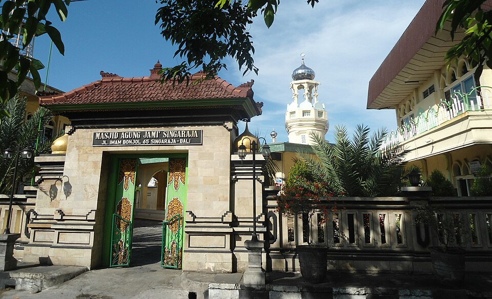 Masjid Agung Jamik Singaraja, Kampung Kajanan, Bali, Indonesia.