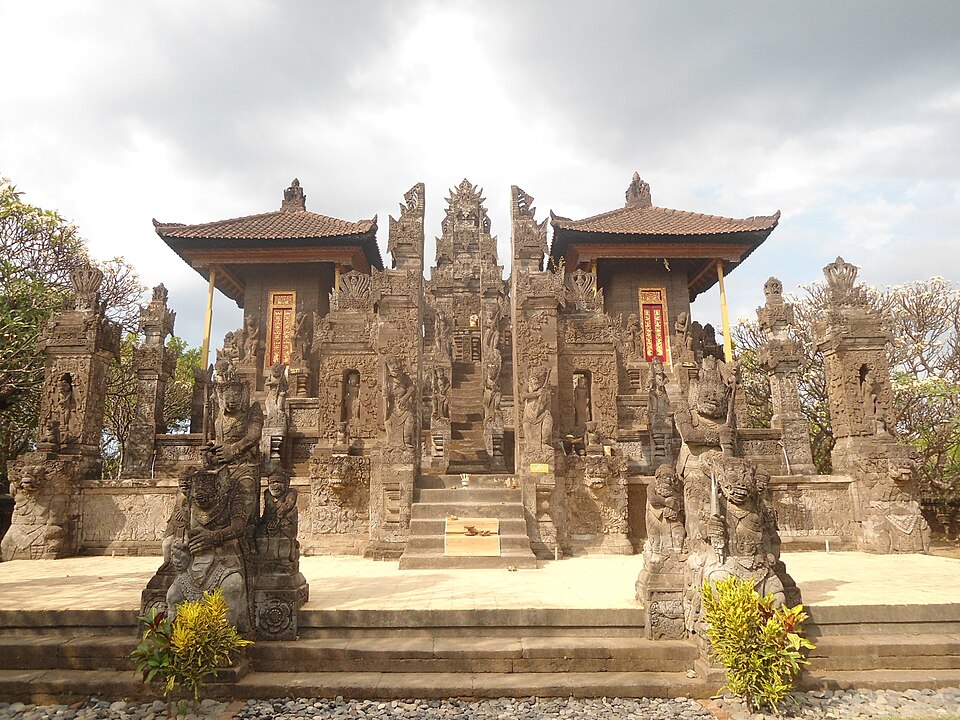Pura Meduwe Karang, Kubutambahan, Bali, Indonesia.