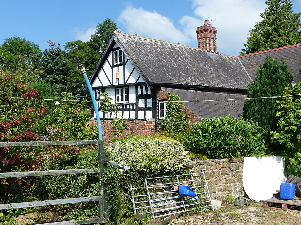 Old Sontley Hall, Marchwiel, Wrexham, Wales, Britania Raya.