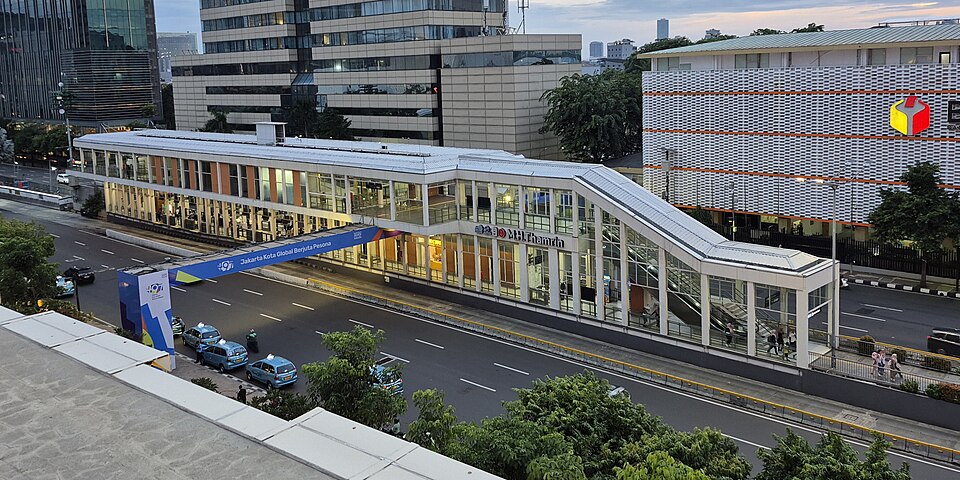 M.H. Thamrin (Transjakarta), Jakarta Pusat, DKI Jakarta, Indonesia.