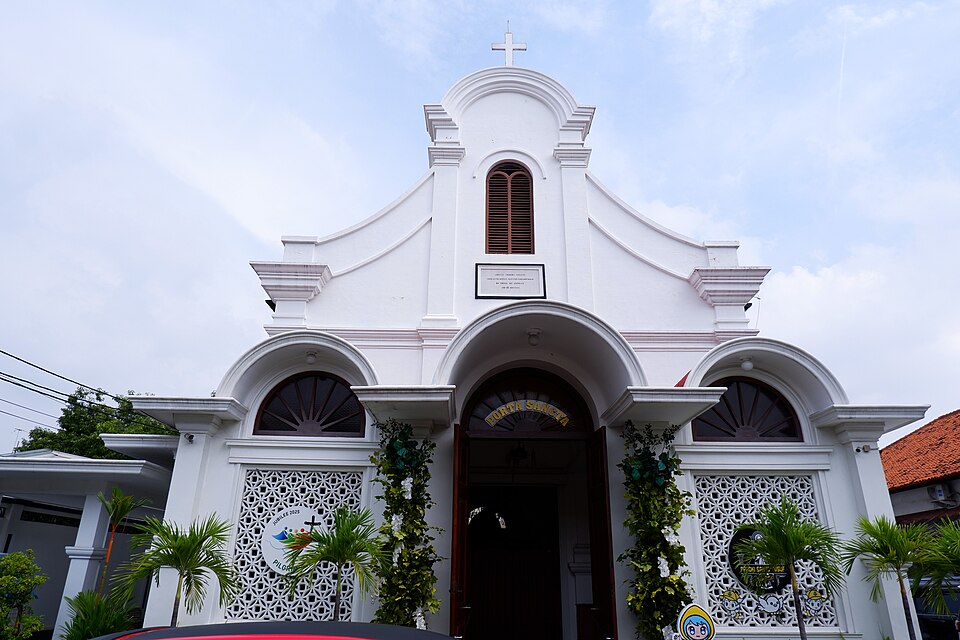 Gereja Santo Yusuf, Yos Sudarso, Cirebon, Jawa Barat, Indonesia.