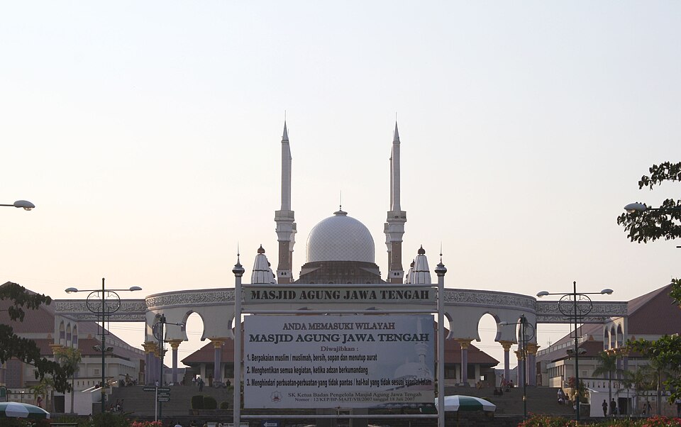 Masjid Agung Jawa Tengah, Semarang, Jawa Tengah, Indonesia.