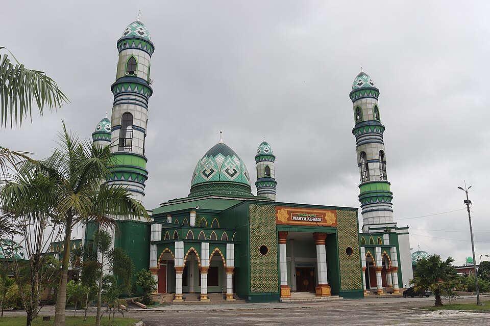 Masjid Wahyu Al-Hadi, Kotawaringin Timur, Kalimantan Tengah, Indonesia.