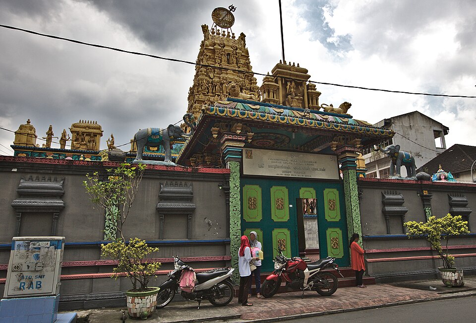 Kuil Shri Mariamman, Medan, Sumatera Utara, Indonesia.