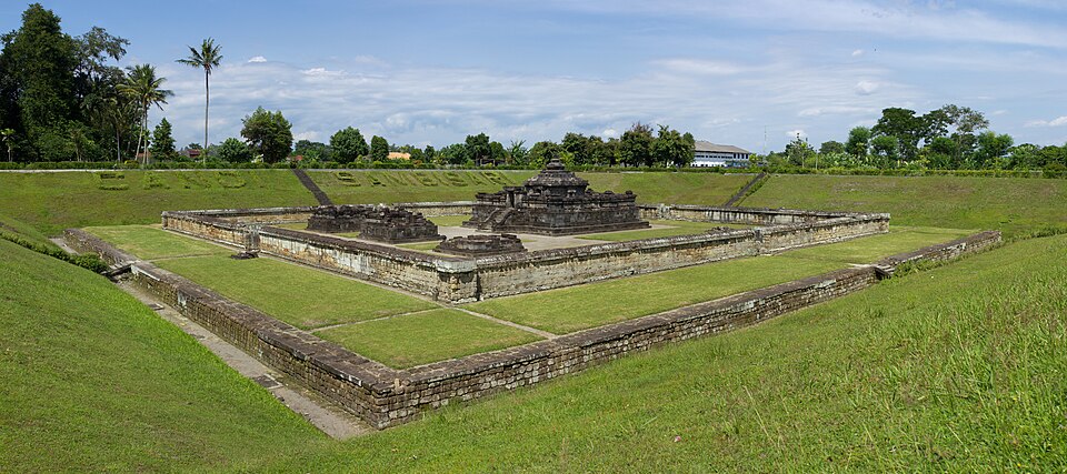 Candi Sambisari, Sleman, Daerah Istimewa Yogyakarta, Indonesia.