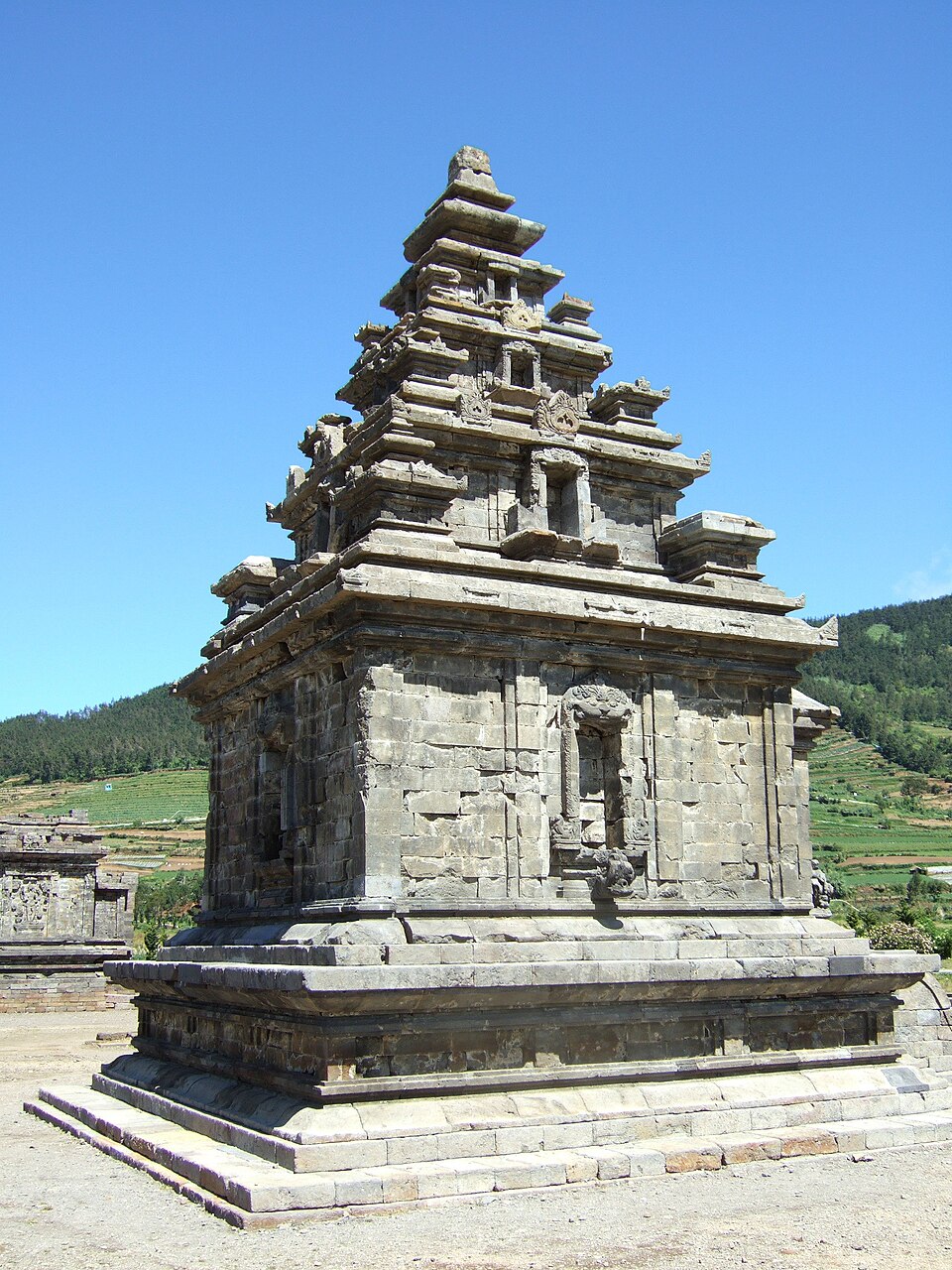 Candi Arjuna, Banjarnegara, Jawa Tengah, Indonesia.