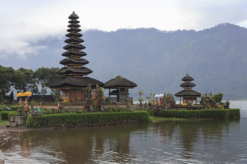 Pura Ulun Danu Bratan, Tabanan, Bali, Indonesia.