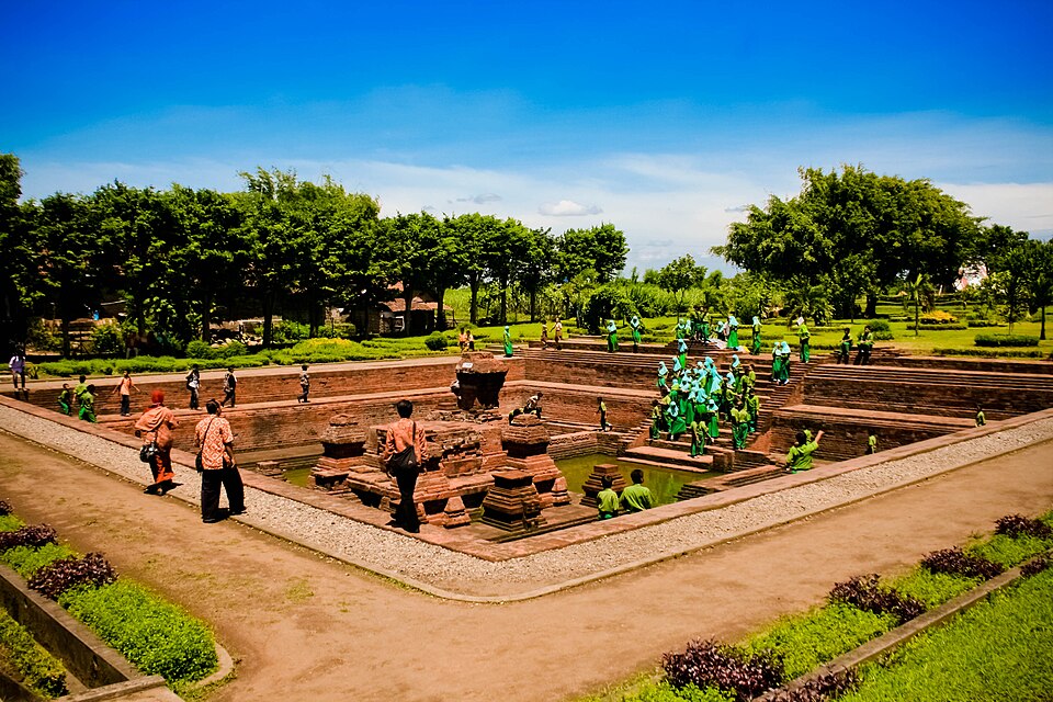 Candi Tikus, Mojokerto, Jawa Timur, Indonesia.
