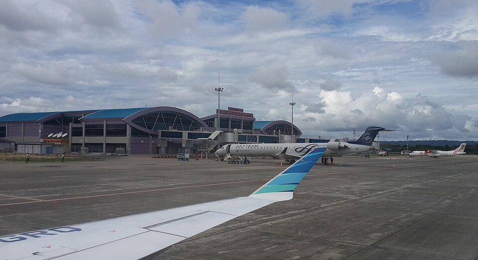 Domine Eduard Osok Airport, Sorong, Papua Barat Daya, Indonesia.