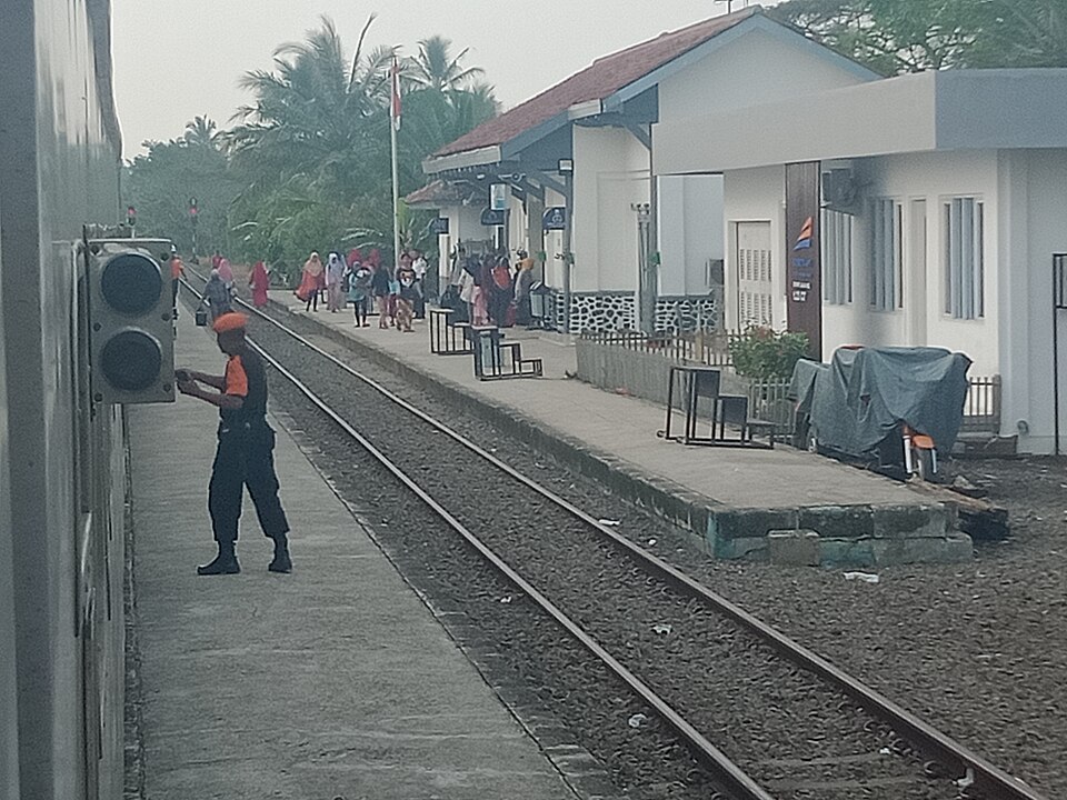 Stasiun Catang, Serang, Banten, Indonesia.