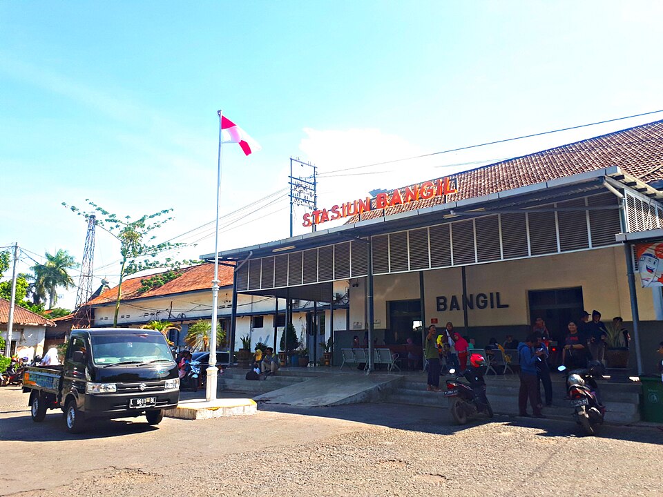 Stasiun Bangil, Pasuruan, Jawa Timur, Indonesia.