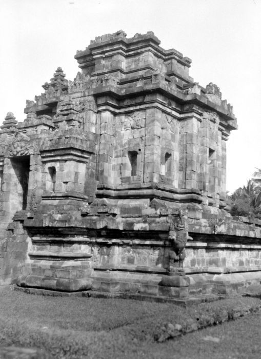 Ngawen, Magelang, Jawa Tengah, Indonesia.