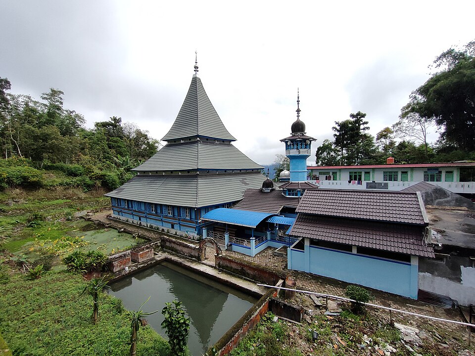 Masjid Bingkudu, Canduang Koto Laweh, Sumatera Barat, Indonesia.