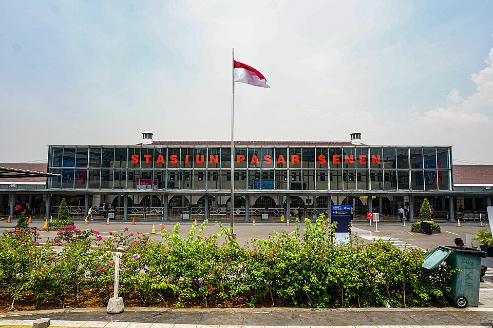 Stasiun Pasar Senen, Jakarta Pusat, DKI Jakarta, Indonesia.