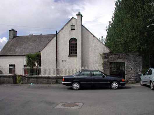 Foto perwakilan Maynooth National School, Maynooth, pada rekaman NIAH 11803079.