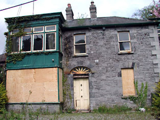 Foto perwakilan Manor Mills, Maynooth, pada rekaman NIAH 11803098.