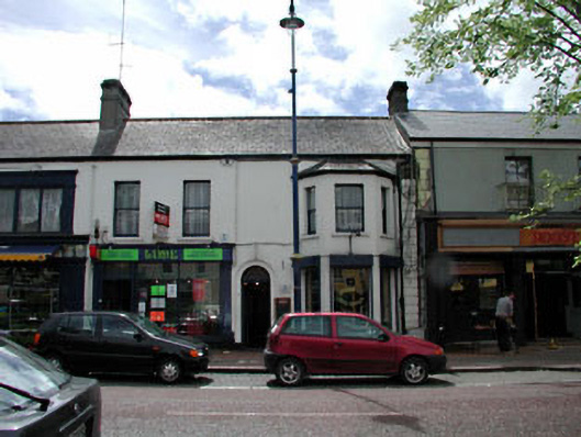 Foto perwakilan house, Main Street · NIAH 11803137, Maynooth, pada rekaman NIAH 11803137.