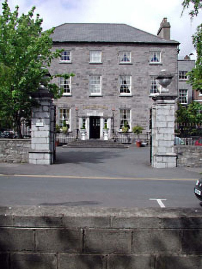 Foto perwakilan Leixlip House, Leixlip, pada rekaman NIAH 11804074.