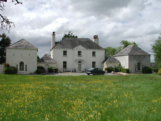 Foto perwakilan Newtown Hill House, Leixlip, pada rekaman NIAH 11804075.