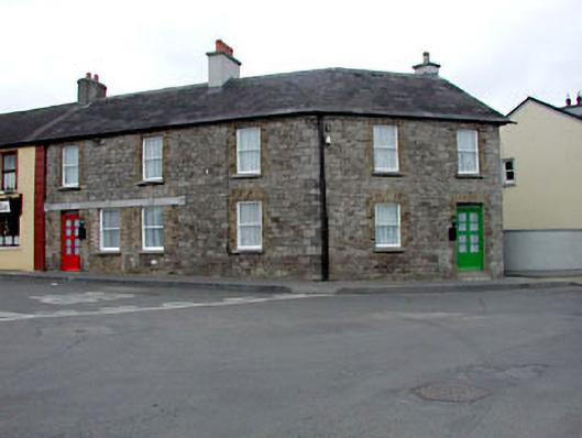 Foto perwakilan RIC barracks, ROBERTSTOWN WEST · NIAH 11806006, Robertstown, pada rekaman NIAH 11806006.