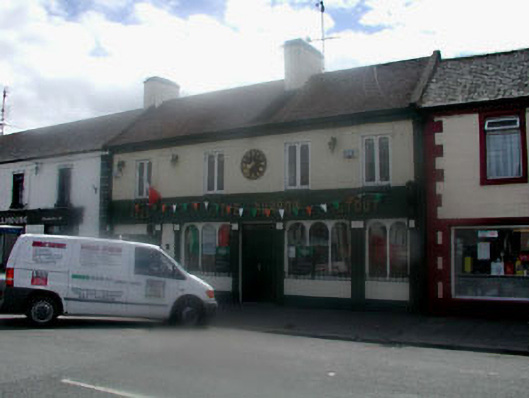 Foto perwakilan house, Main Street · NIAH 11810009, Rathangan, pada rekaman NIAH 11810009.