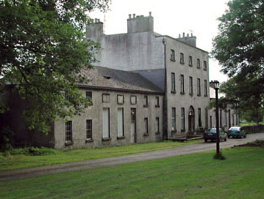 Foto perwakilan The Lodge, Rathangan, pada rekaman NIAH 11810037.