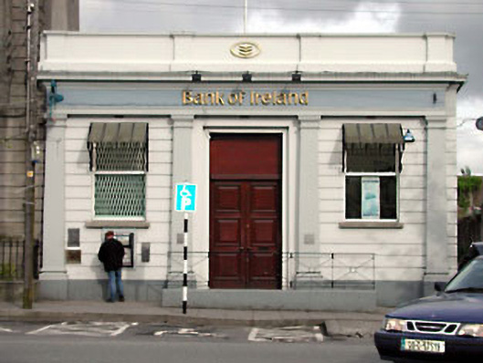 Foto perwakilan Bank of Ireland, Naas, pada rekaman NIAH 11814085.