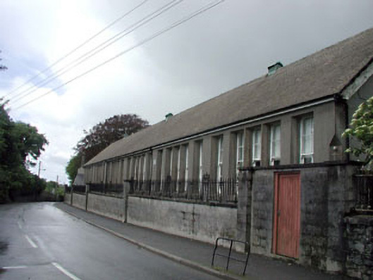 Foto perwakilan Saint Brigid's National School, Kildare, pada rekaman NIAH 11817037.