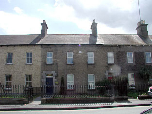 Foto perwakilan McElwain House, Newbridge, pada rekaman NIAH 11818024.