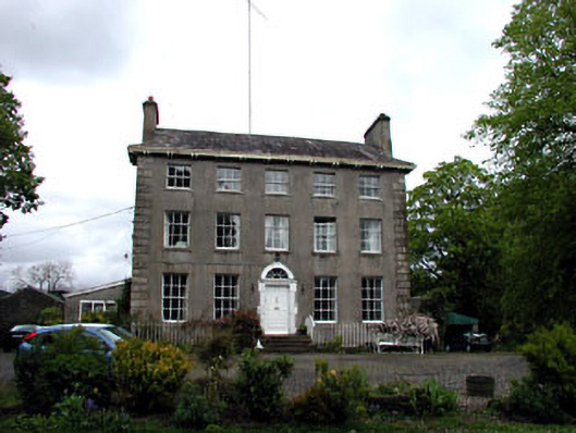 Foto perwakilan Maria Villa, Maynooth, pada rekaman NIAH 11900506.