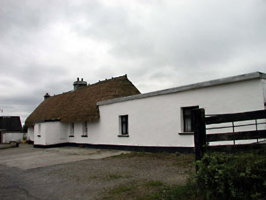 Foto perwakilan farm house, MULLAGHROE LOWER · NIAH 11902107, MULLAGHROE LOWER, pada rekaman NIAH 11902107.