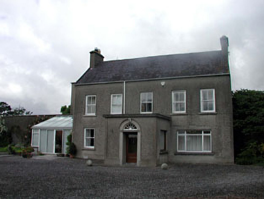 Foto perwakilan farm house, BLACKCASTLE · NIAH 11903905, BLACKCASTLE, pada rekaman NIAH 11903905.