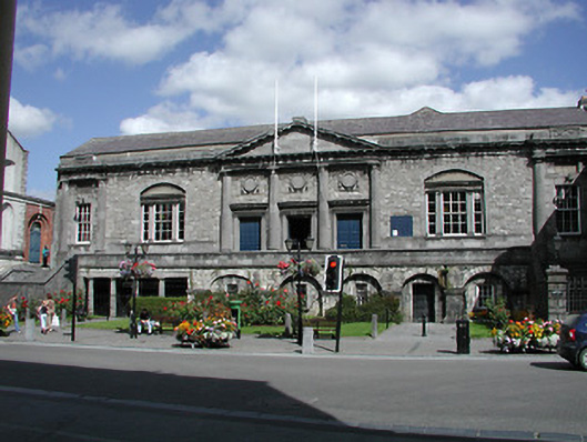 Foto perwakilan Kilkenny Courthouse, Kilkenny, pada rekaman NIAH 12000084.