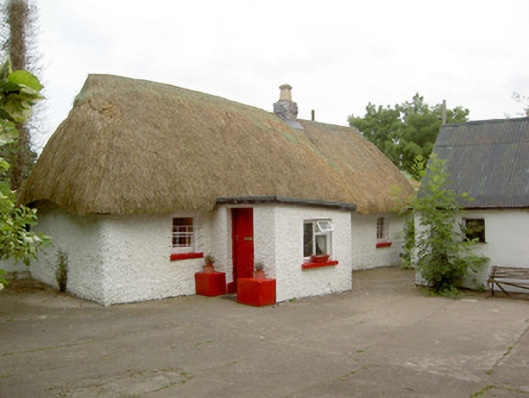 Foto perwakilan house, BALLYMACLIFFORD · NIAH 13401920, BALLYMACLIFFORD, pada rekaman NIAH 13401920.