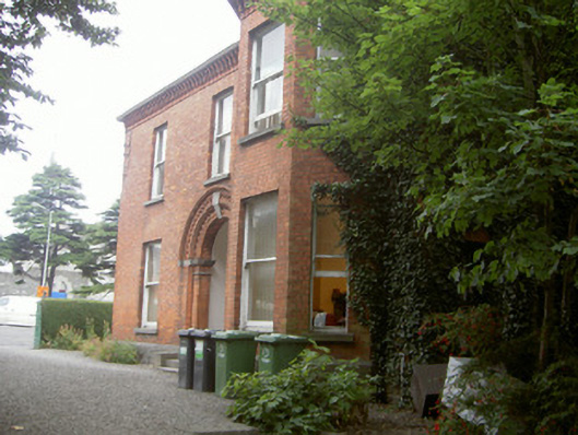 Foto perwakilan house, 14, The Crescent · NIAH 13707026, Dundalk, pada rekaman NIAH 13707026.