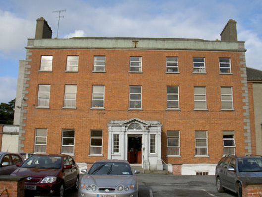 Foto perwakilan Saint Joseph's Hospital, Ardee, pada rekaman NIAH 13823035.