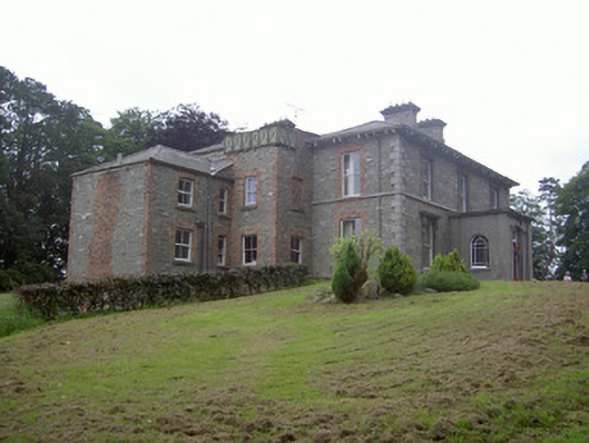 Foto perwakilan Monavallet House, Chanonrock, pada rekaman NIAH 13901105.