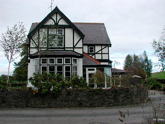 Foto perwakilan Middleton Park House, Castletown Geoghegan, pada rekaman NIAH 15318018.
