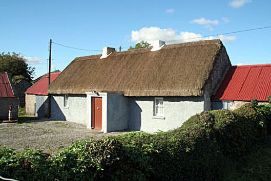 Foto perwakilan house, BALLYMACHUGH · NIAH 15403825, BALLYMACHUGH, pada rekaman NIAH 15403825.