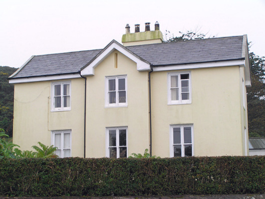 Foto perwakilan Glebe House, Ballycotton, pada rekaman NIAH 20824003.