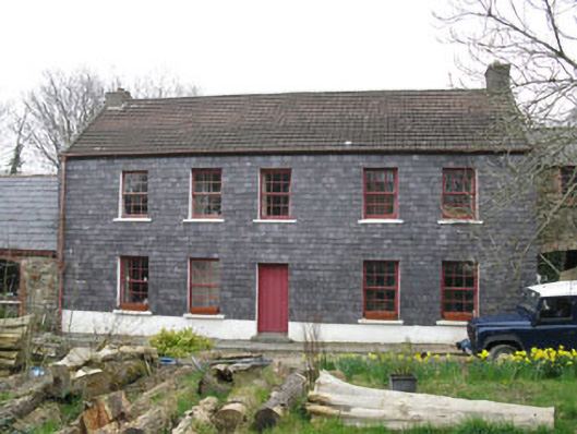Foto perwakilan Kilmoney House, Carrigaline, pada rekaman NIAH 20909819.