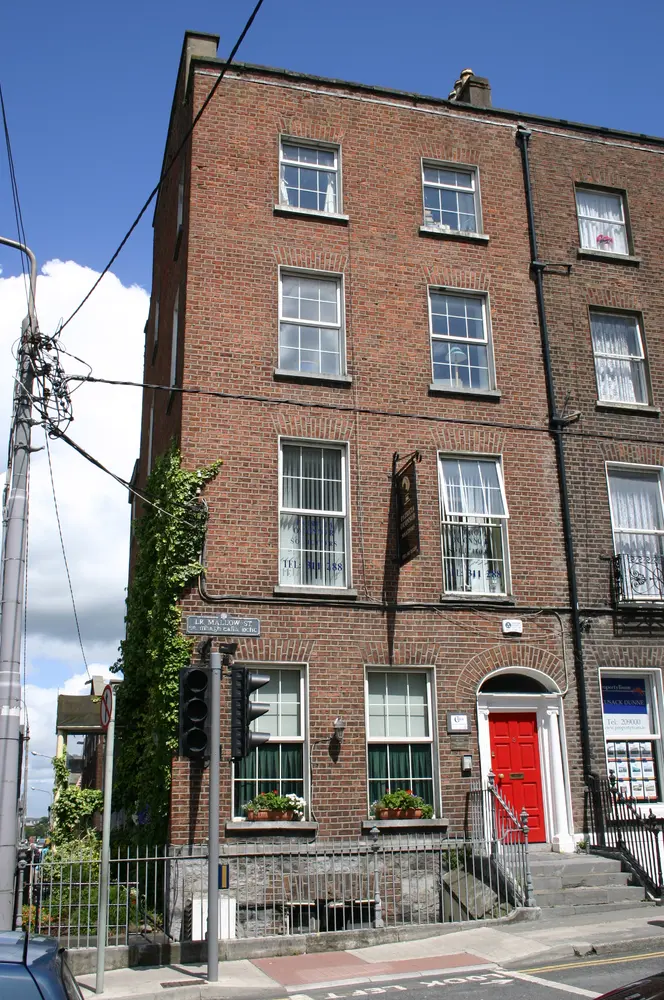 Foto perwakilan house, 8, Lower Mallow Street, Henry Street · NIAH 21517052, Limerick, pada rekaman NIAH 21517052.