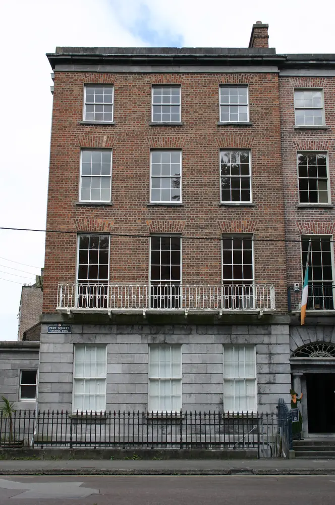 Foto perwakilan house, 1, Pery Square, Barrington Street · NIAH 21517182, Limerick, pada rekaman NIAH 21517182.