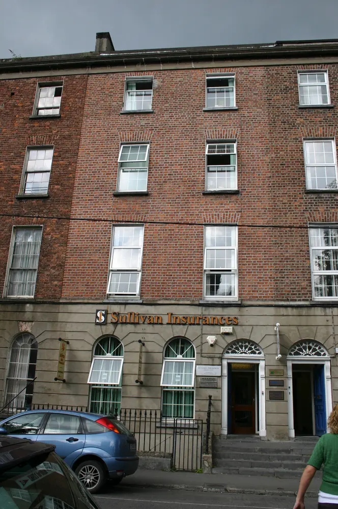 Foto perwakilan Sullivan Insurances, Limerick, pada rekaman NIAH 21517224.