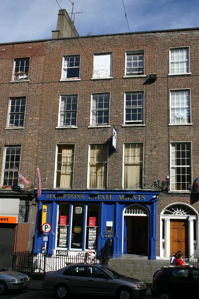 Foto perwakilan house, 46, O'Connell Street · NIAH 21517259, Limerick, pada rekaman NIAH 21517259.
