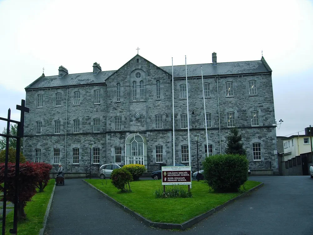 Foto perwakilan Coláiste Mhichíl, Limerick, pada rekaman NIAH 21518032.