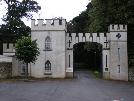 Foto perwakilan Glin Castle, Glin, pada rekaman NIAH 21830006.