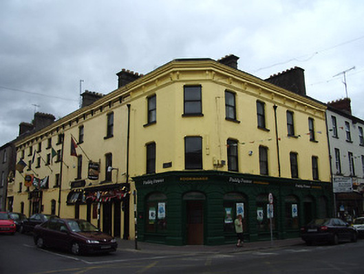 Foto perwakilan house, James Street, Main Street · NIAH 22108052, Tipperary, pada rekaman NIAH 22108052.