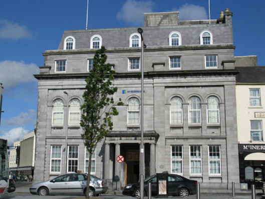 Foto perwakilan Hibernian House, Galway, pada rekaman NIAH 30314022.